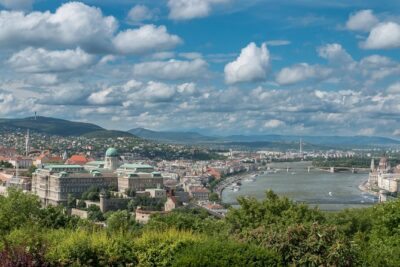 4 hours long private minivan tour in Budapest - Price and value: what $627.20 per group really means