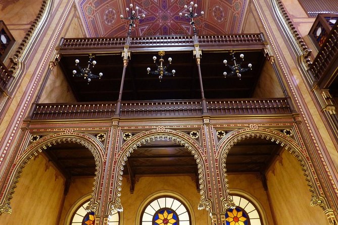 A Journey through Jewish Budapest - Private Walking Tour - Stop 3: Rumbach Street Synagogue and the Status Quo Ante thread
