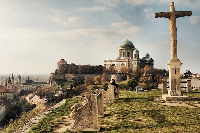 Along the shore of Danube river, private tour - Szentendre: cobblestone town time with art shops, galleries, and lángos
