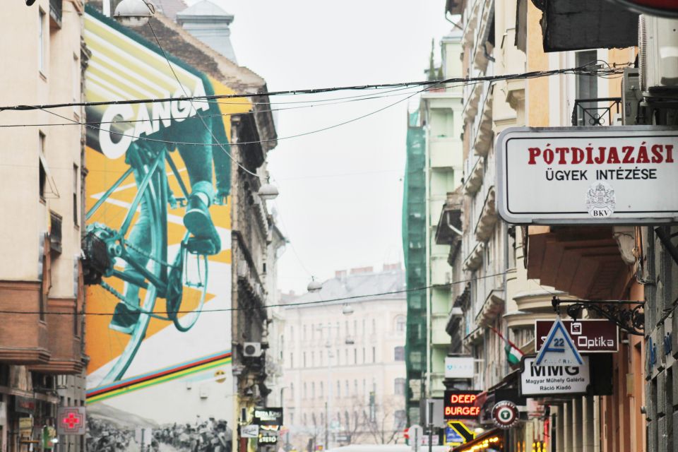 Alternative Budapest Walking Tour - Buda and Pest Together: How Two Sides Change the Mood