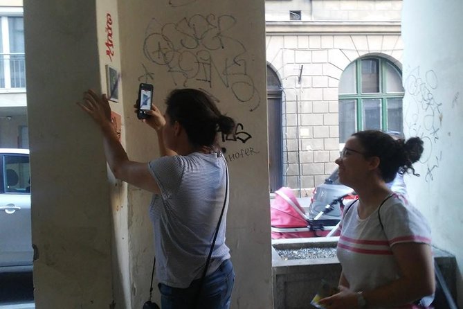 Alternative Street Art Free Walking Tour of Budapest - Practical Tips That Make the Tour Easier