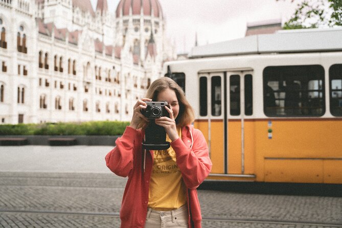 Analog Photo Trip - Meeting point and end point: how the route sets you up