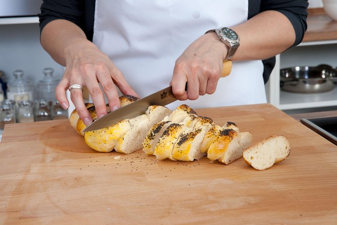 Authentic Jewish Cooking Class by a Professional chef - The Budapest side: taxi pickup and finding your way