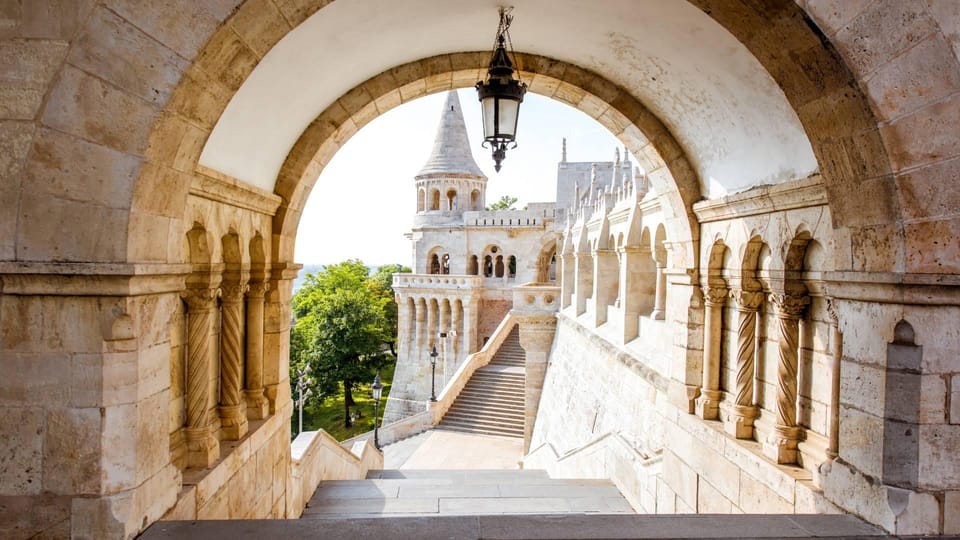 Best of Budapest: Private Walking Tour with a Local - Jewish Quarter and Great Synagogue: Stories That Land