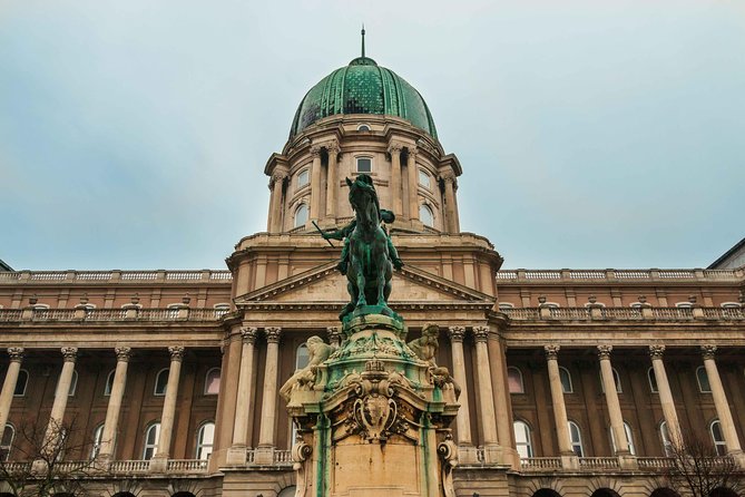 Buda Castle Quarter Walking Tour - How pickup and the Castle Hill transit piece reduce friction
