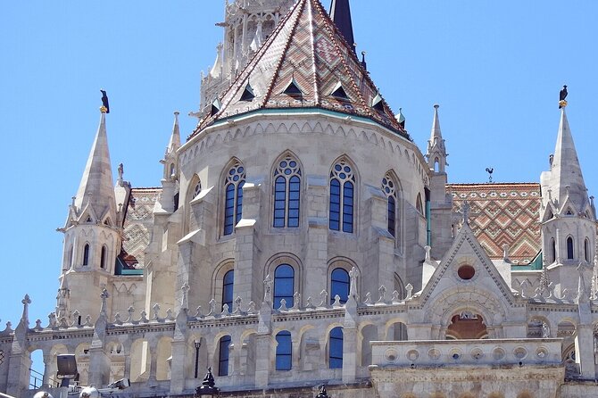 Buda Castle Tour: Fisherman's bastion and hidden gems - Trinity Square and the Holy Trinity Column: a monument with a timeline