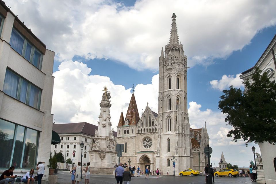 Budapest 3-Hour Walking Tour in Italian - Fishermen’s Bastion: Views Worth Building the Tour Around