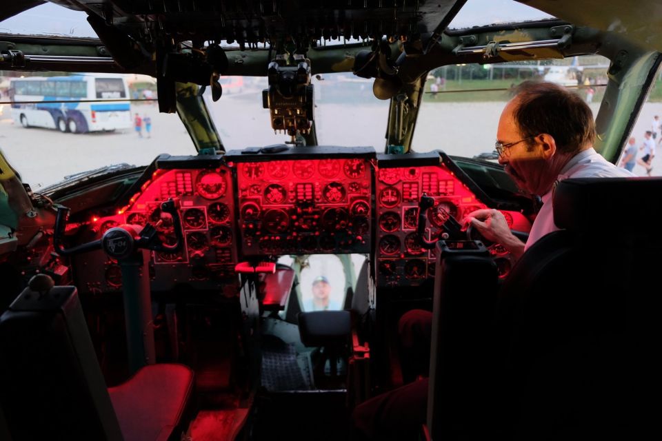 Budapest: Aeropark Admission Ticket - Guided Tour With a Pilot: Stories From the Air