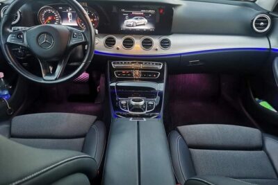 Budapest Airport transfer - Finding your driver fast: arrivals hall and flight monitoring