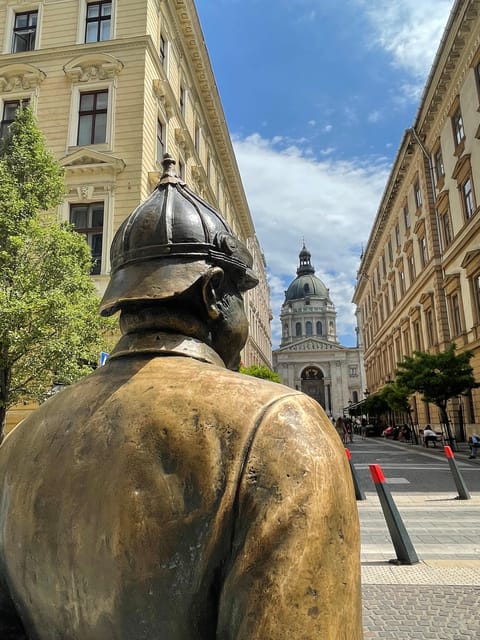 Budapest: Assist the Authorities Outdoor Escape Room Game - A Missing Police Dog Turns St Stephen’s Basilica Area Into a Game