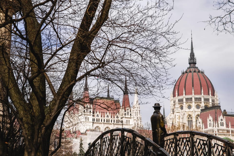 Budapest: Assist the Authorities Outdoor Escape Room Game - Starting at the Fat Police Man Bronze Figure: Your Self-Guided Launch Point