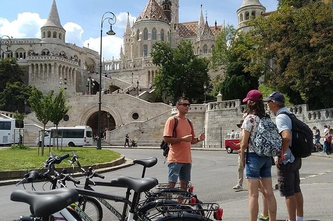 Budapest Bike Ride - Entering Budapest by bike from Fővám tér