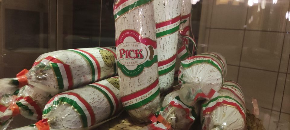 Budapest: Central Market Hall Guided Food Tour with Tastings - The wine lesson: regions, pálinka, and fröccs