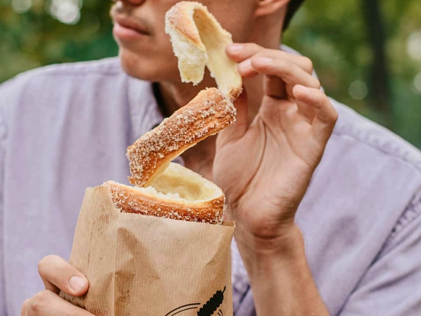 Budapest: Chimney Cake Workshop in City Park - Why this Budapest chimney cake workshop feels different in City Park