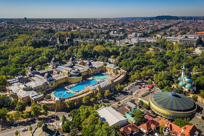 Budapest: City Park Self-Guided Walking Tour - Stop 4: Széchenyi Baths and the thermal pool finish