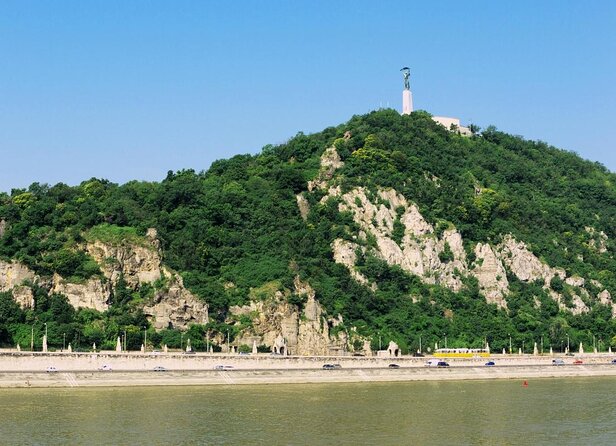 Budapest City Sightseeing Half-Day Tour - Key points to know before you go