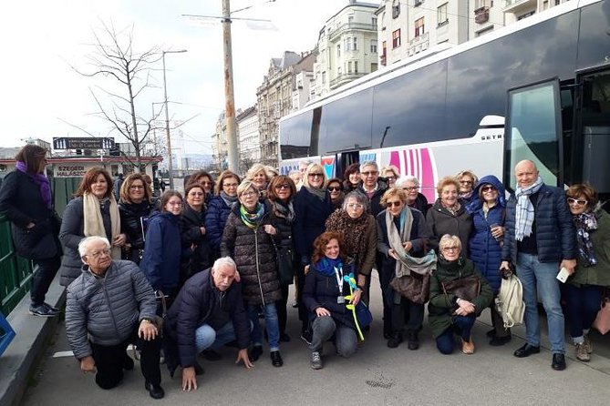 Budapest classic tour - St. Stephen’s Basilica: the church stop with real gravity