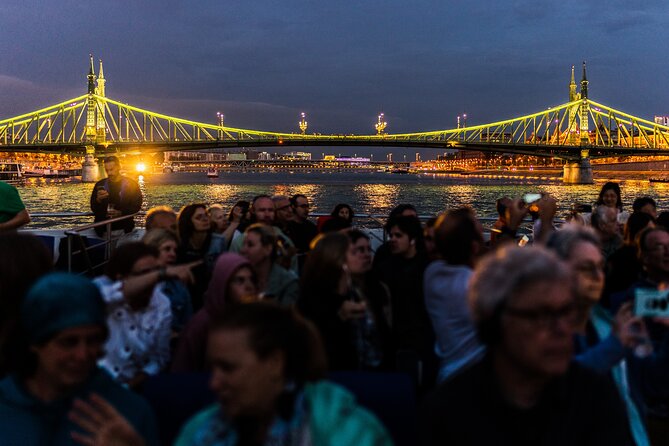 Budapest Danube River Sightseeing Night Cruise with Drink - Timing and Crowds: Picking a Departure Time for a Smoother Evening