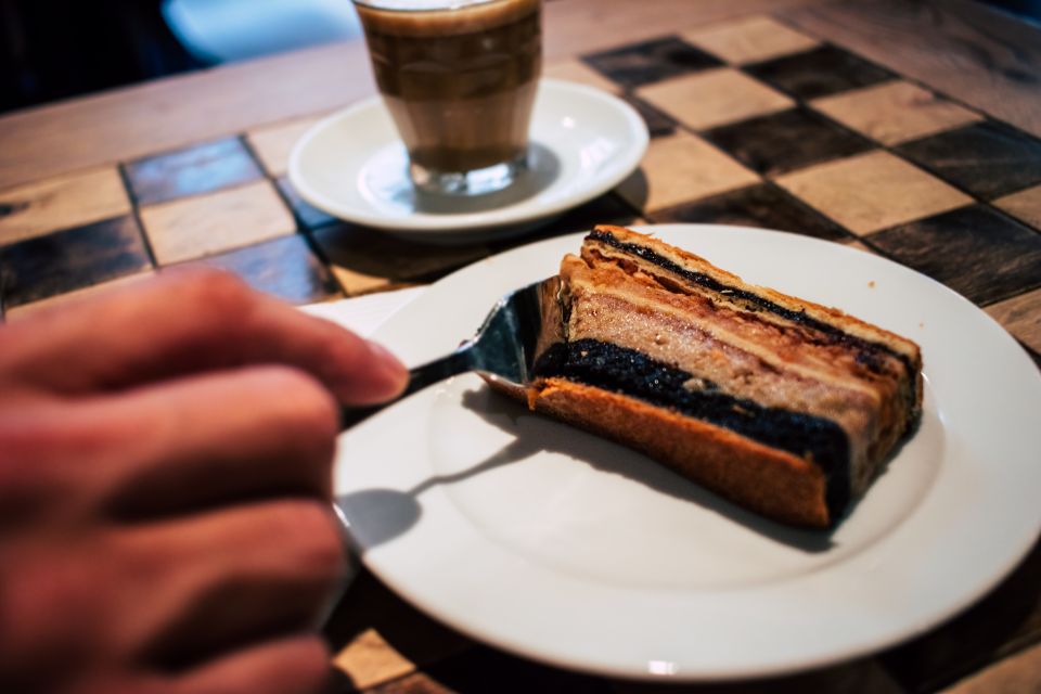 Budapest: Downtown Food Tour - Stop 1: Homemade Hungarian Strudel and Espresso at a Café House
