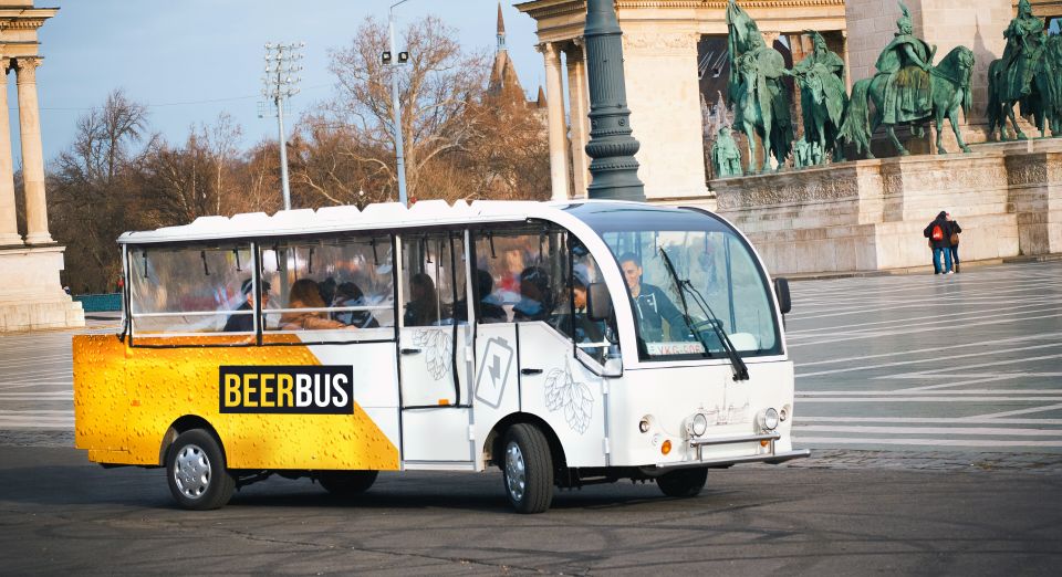 Budapest: eBeerBus Sightseeing Tour - Zoo and Botanical Garden zone, then Szechenyi: where the views slow down