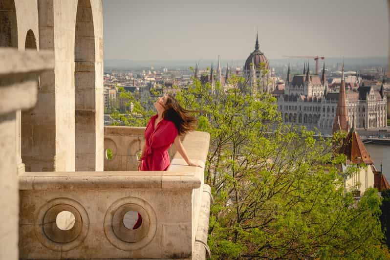 Budapest: Fast Private Photoshoot at Fisherman's Bastion - Fisherman’s Bastion Is a Great Place for Photos That Feel Real