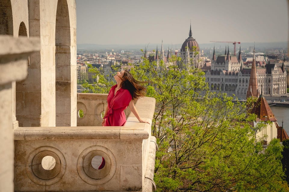 Budapest: Fast Private Photoshoot at Fisherman's Bastion - How the Session Actually Feels: Calm, Clear, and Emotion-First