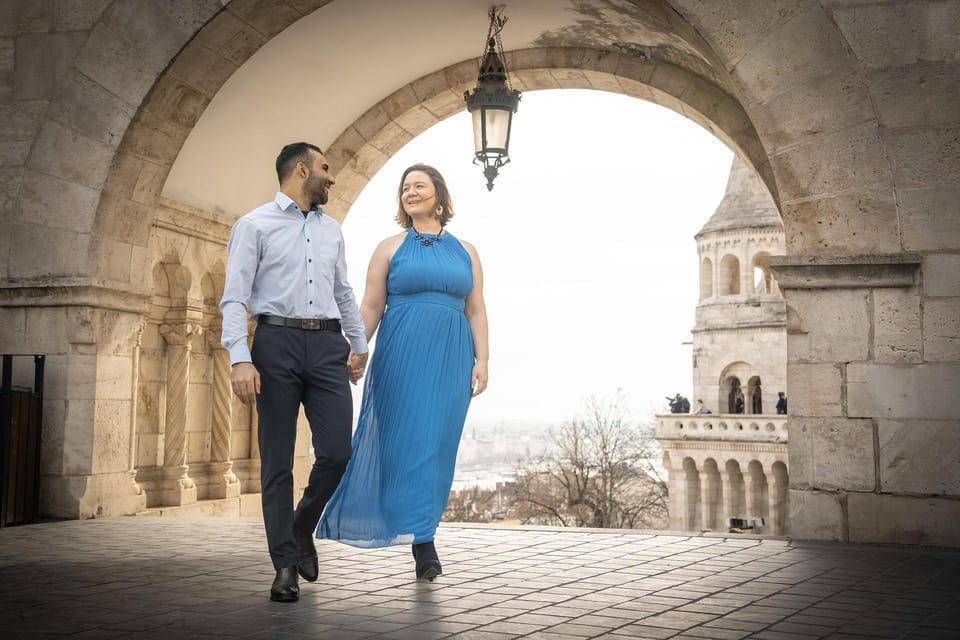 Budapest: Fast Private Photoshoot at Fisherman's Bastion - Basic vs Premium: 15 Edited Photos or 20+ Edited Photos
