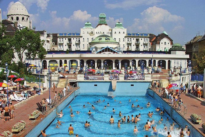 Budapest Gellert Thermal Spa Full Day Ticket with Cabin or Locker - Steam Rooms, Sauna, and Cold Plunge: How to Use the Heat-and-Cool Cycle