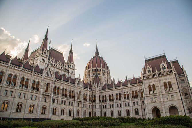 Budapest Grand Walk - Shoes on the Danube Holocaust Memorial: what you’ll actually notice