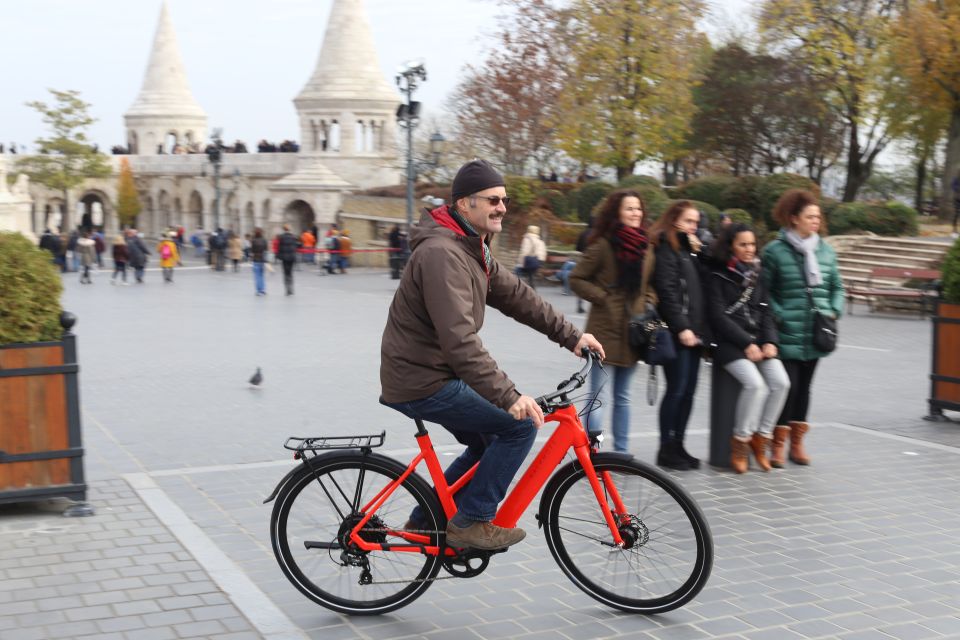 Budapest: Guided Downtown Electric Bike Tour - City Park and Vajdahunyad Castle: views plus thermal-bath spectacle