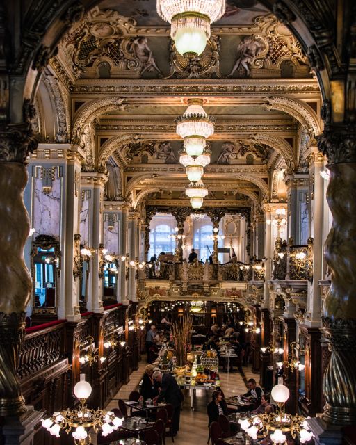 Budapest: Half-Day Highlights Small Group Private Tour - Jewish Quarter Highlights: Great Synagogue and the Market Hall Area