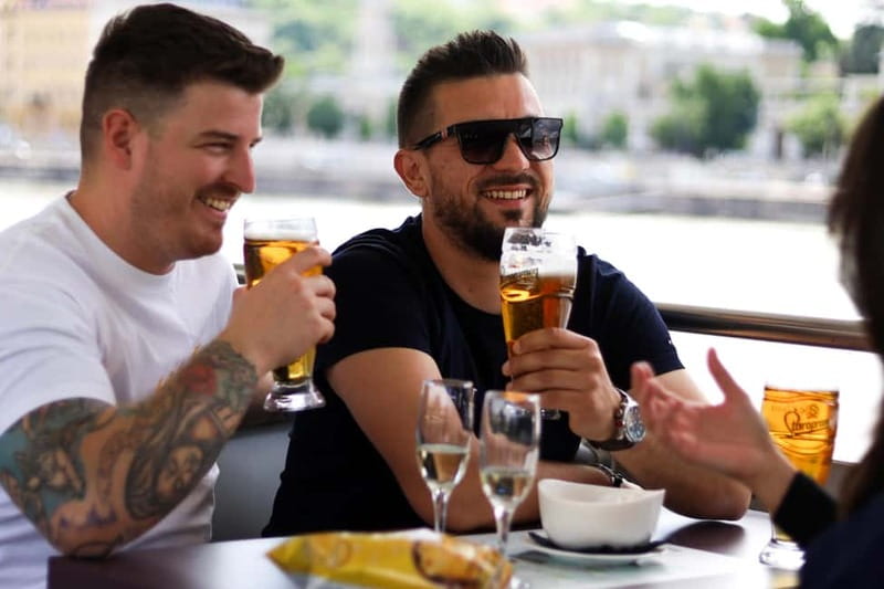 Budapest: Happy Hour Sightseeing Cruise - Where to sit for the best photos (upper deck beats waiting)