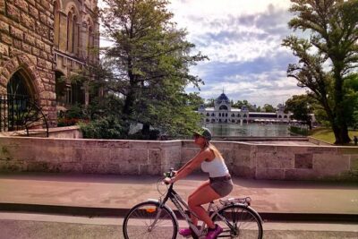 Budapest Highlights Bike Tour with a local guide - Elizabeth Square to Andrássy Avenue: the grand boulevard approach