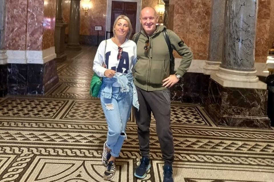 Budapest : Highlights & Hidden Gems Walking Tour - Liberty Square: The City’s Everyday Side