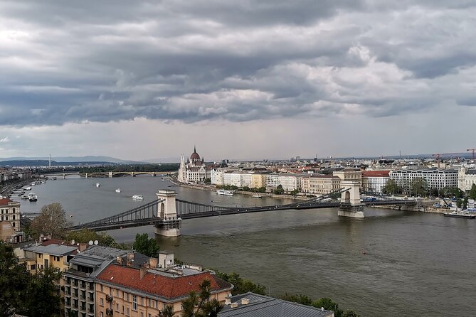 Budapest Highlights Private E-bike Tour - Heroes’ Square, then Vajdahunyad Castle: Monuments with a guided thread