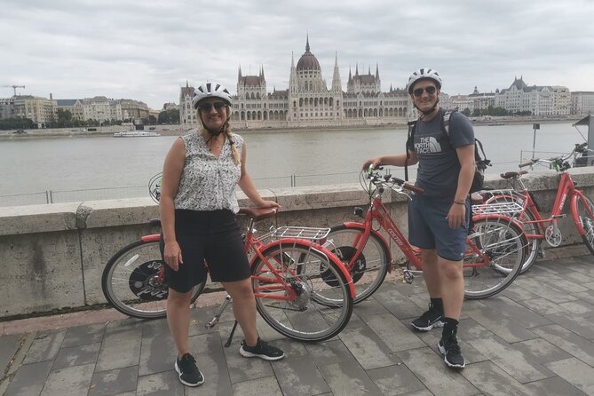 Budapest Highlights Private E-bike Tour - Margaret Bridge to Chain Bridge: Riding the river promenade toward Buda