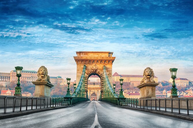 Budapest Highlights Self guided scavenger hunt and Walking Tour - Pace, distance, and what the 2 hours 30 minutes really means