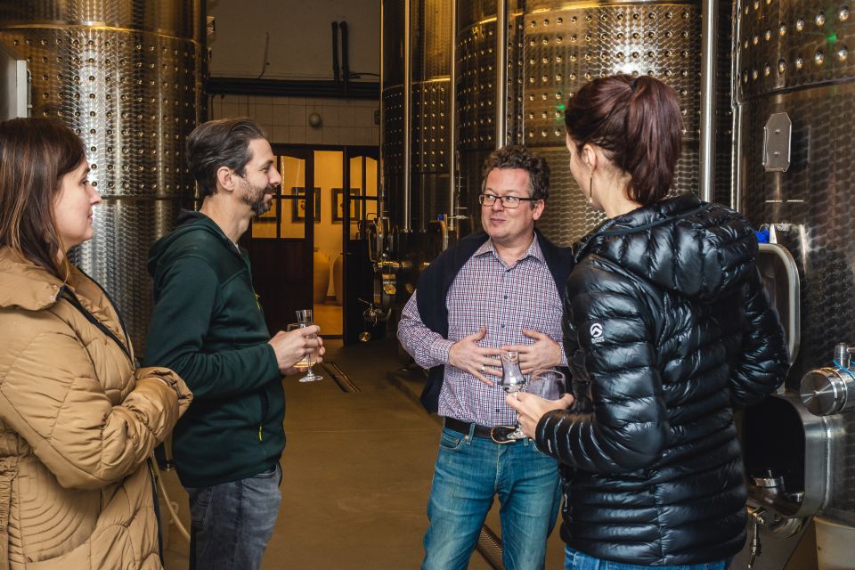 Budapest: Hungarian Whisky, Gin, and Pálinka Tasting - Small plates and pacing: the part people forget to plan for