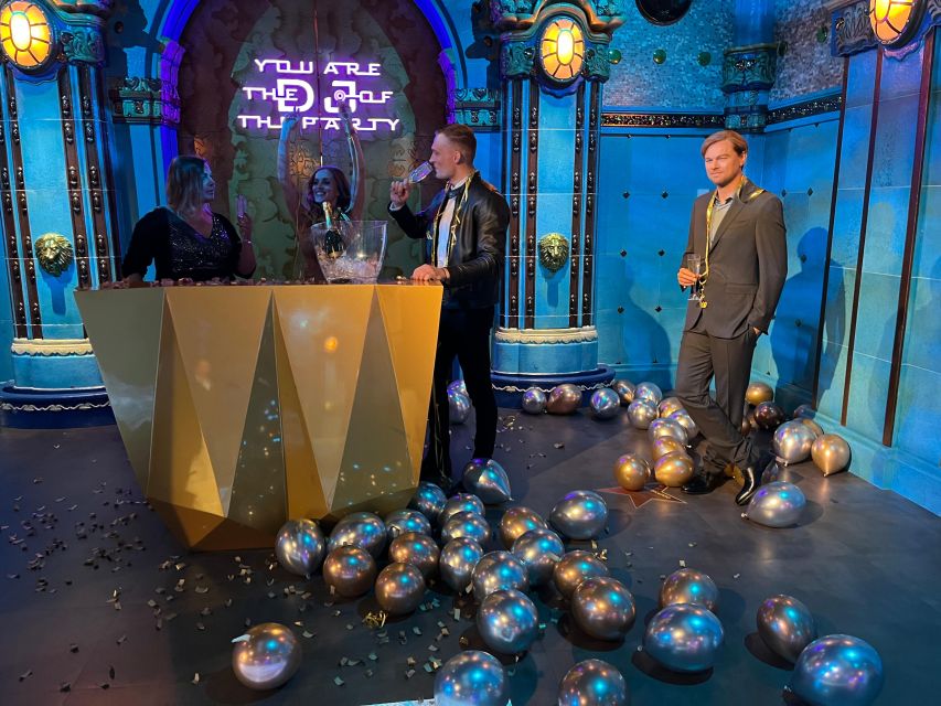 Budapest: Madame Tussauds Entry Ticket - What you’ll do: wax figures plus hands-on tech stations