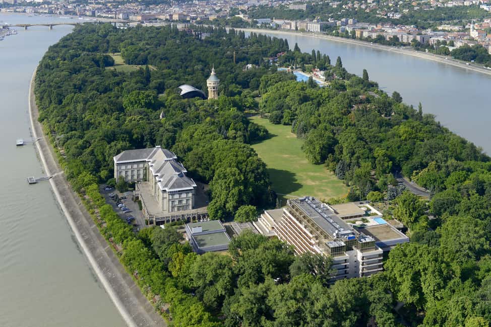 Budapest: Margaret Island, Salt Cave treatment - Salt air comfort: respiratory, immune support, and stress relief
