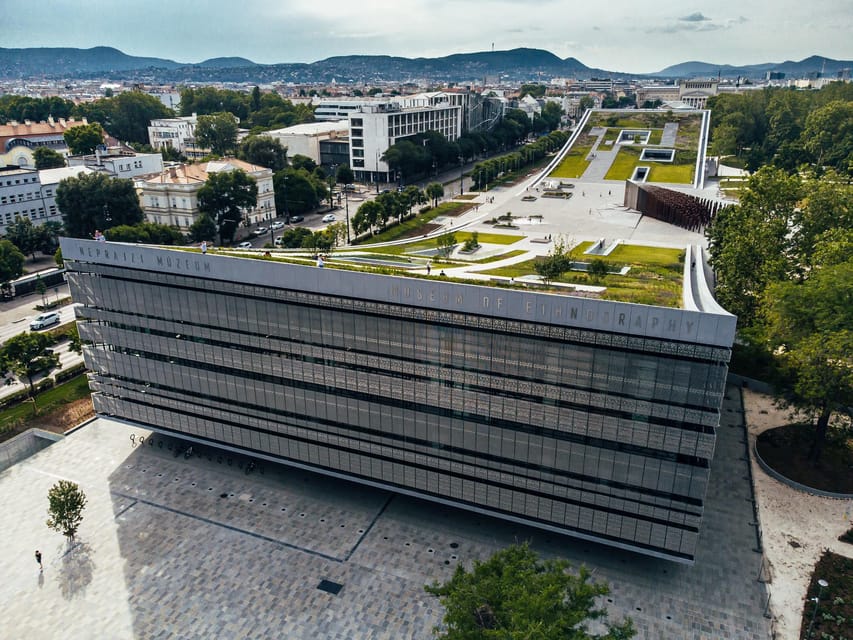Budapest: Museum of Ethnography Entry Ticket - The rooftop garden view: when to fit it in