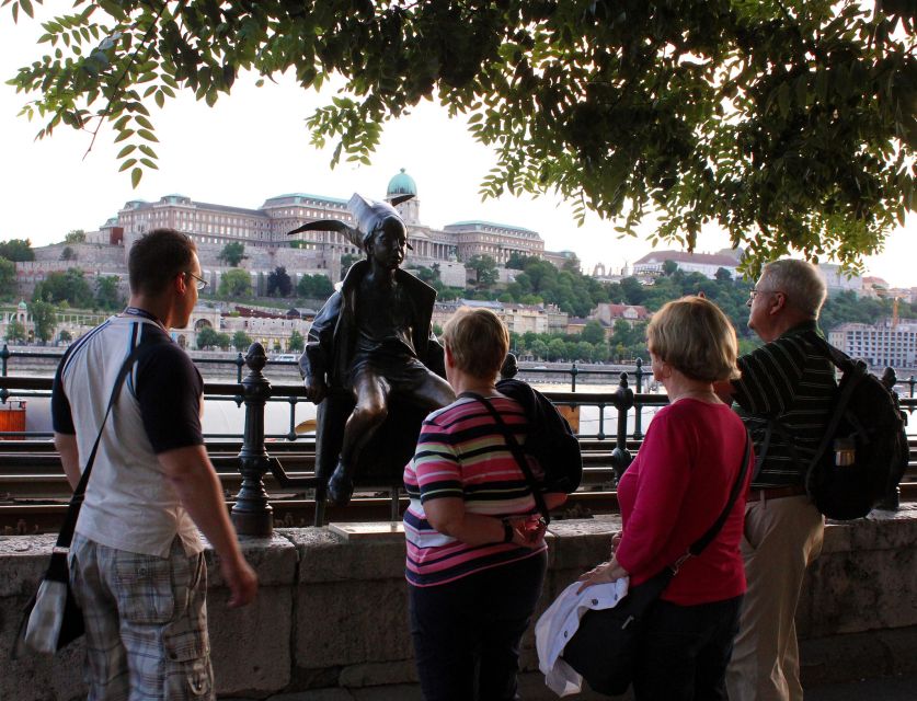 Budapest: Night Walking Tour with Danube River Cruise - Should You Book This Budapest Night Tour?