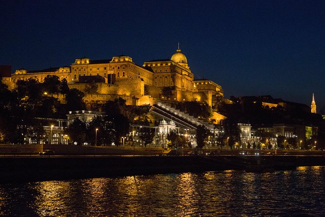 Budapest: Night Walking Tour with Danube River Cruise - The 1-Hour Danube Cruise with Your Included Drink