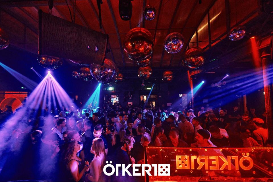 Budapest Nightlife Ticket - Your ticket clock: the 11 AM to 11 AM rule