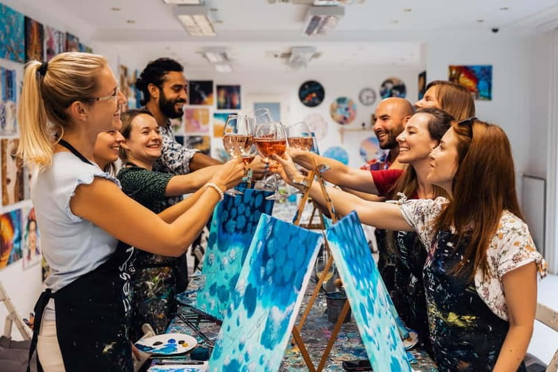 Budapest: Paint and sip experience - The Real Upside: Beginner-Friendly and Social Without Effort