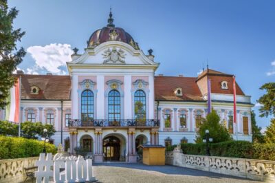Budapest: Private 3-Hour Gödöllő Palace Tour - The 30-Minute Ride From Budapest: Use It, Not Fight It