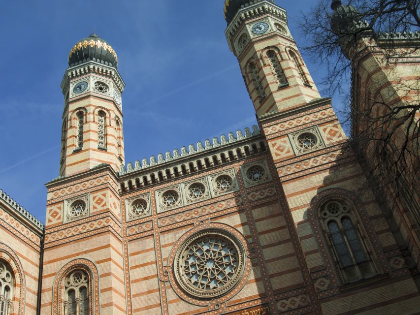 Budapest: Private 3-hour Guided City Tour by Bus - Gellért Hill and the Citadel: Panoramas That Change How You See the City