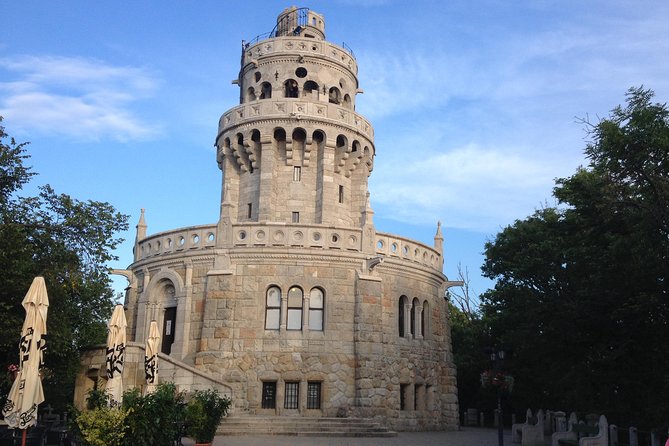 Budapest: Private Adventure Sightseeing Bicycle Tour - Key highlights you’ll feel fast