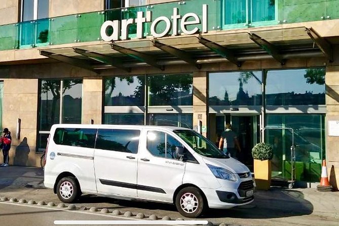 Budapest Private Airport Transfer to City or to BUD Airport Door 2 Door - Price and value for up to 7 people