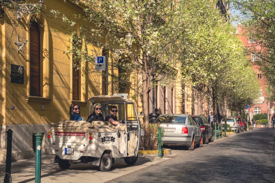Budapest: Private City Tuk-Tuk Tour & Boat Cruise - Bridges, Parliament, and the Buda–Pest unification story